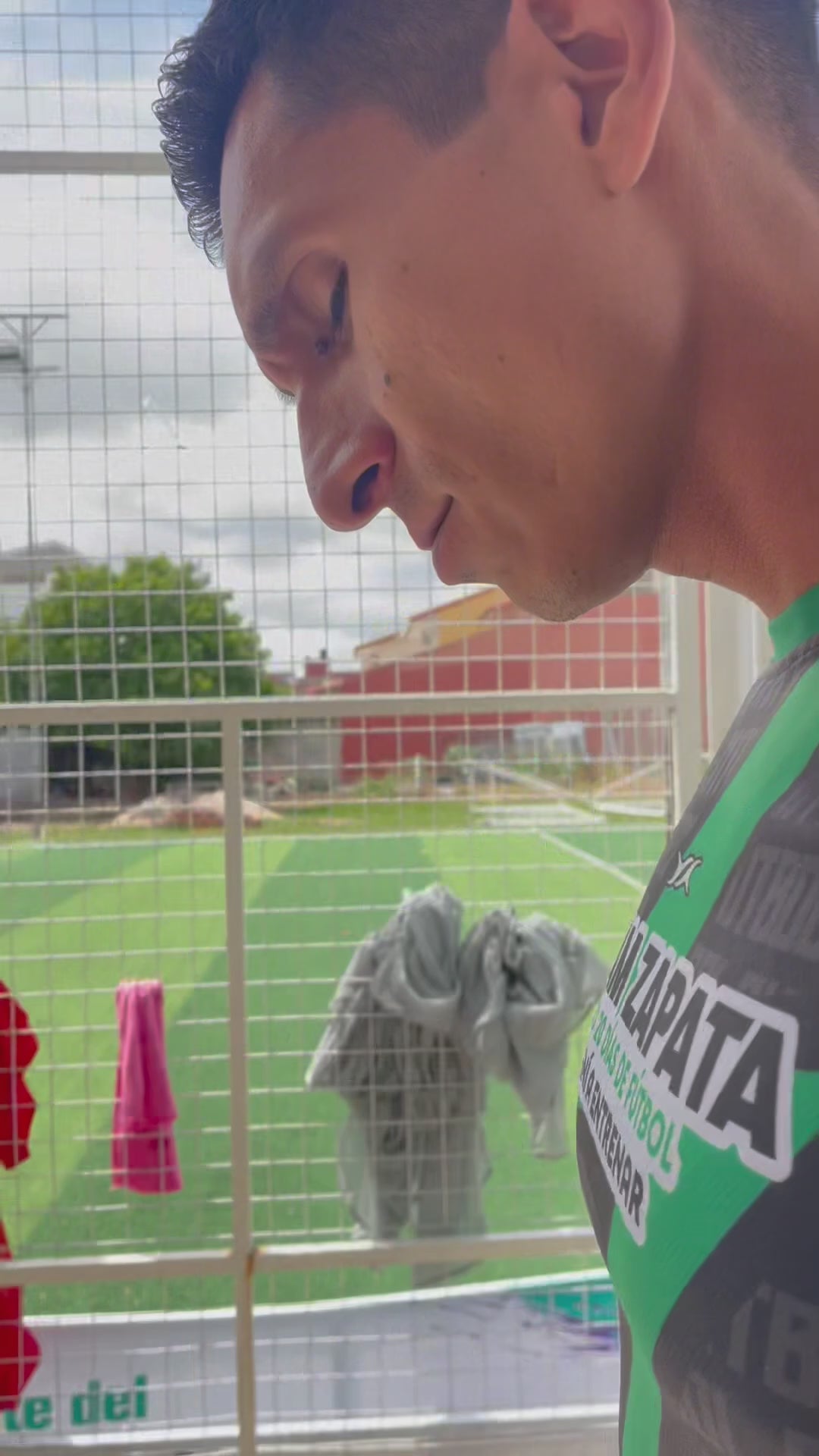 Cargar video: 
